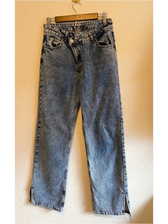 Piral Cross Button Straight Jeans – Size S - Picture 2 of 12
